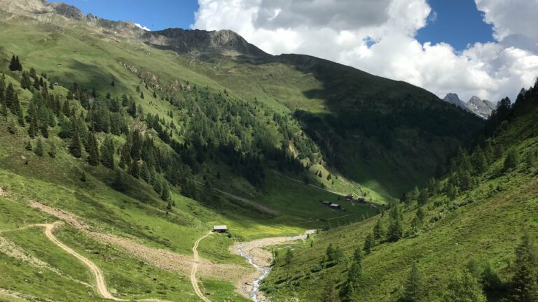 Tirol Wanderweg