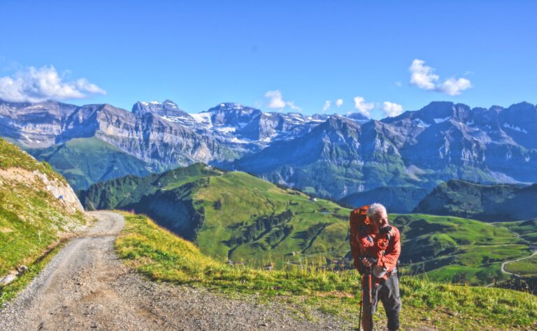 Alpenüberquerung ab 50: Tipps für deinen Wanderurlaub