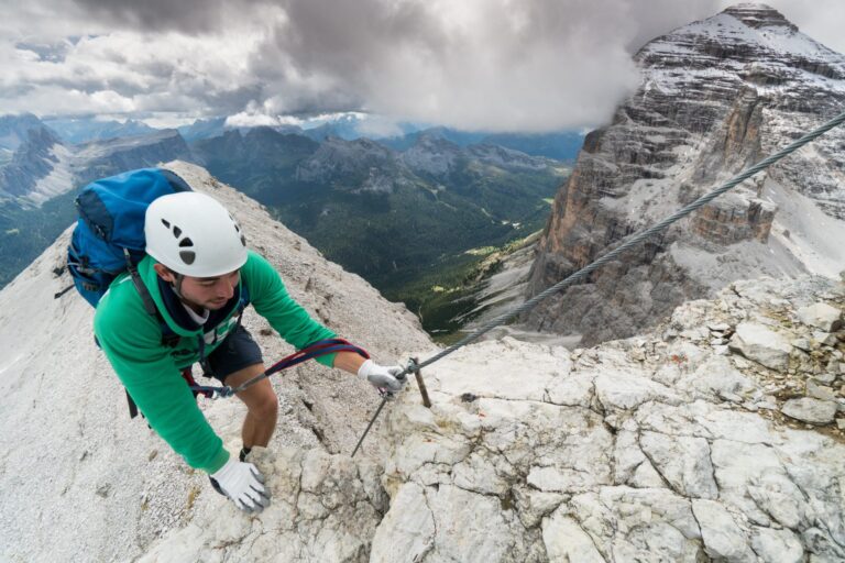 Die beste Klettersteig-Zeit: 4 Tipps für deine Planung